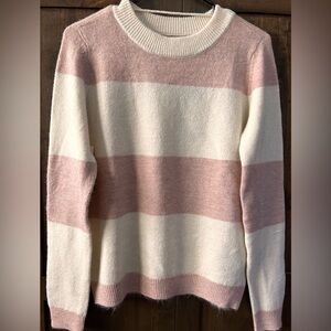 NWT Women’s Vero Moda super soft crew neck long sleeve sweater, size M